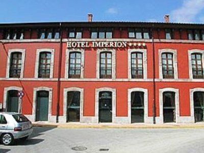 Imperion Hotel Onís Eksteriør billede