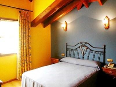 Imperion Hotel Onís Eksteriør billede